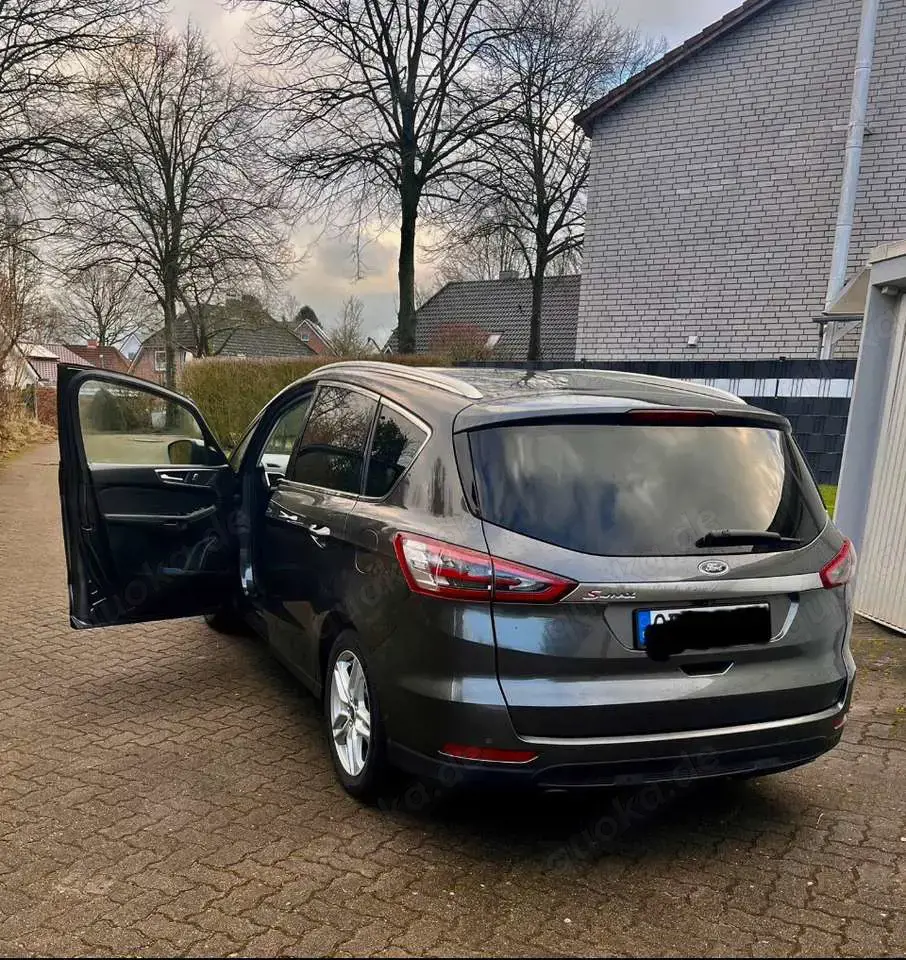 Ford S-Max 1.5 Eco Boost Start-Stopp Titanium