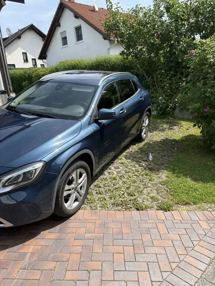 Mercedes-Benz GLA 220 GLA 220 CDI / d 4Matic (156.905)
