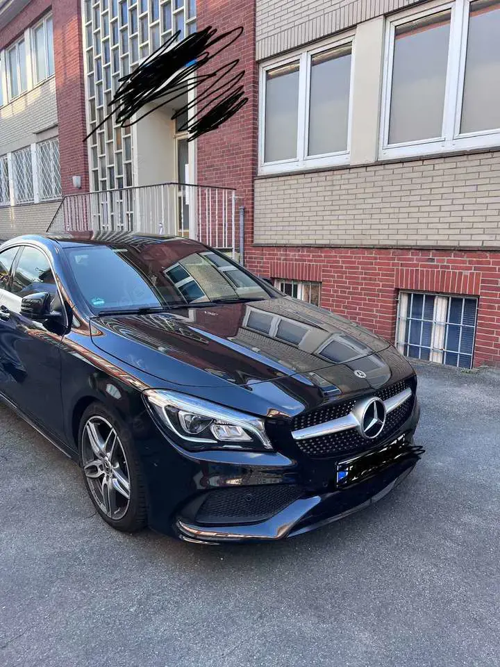 Mercedes-Benz CLA 200 CLA 200 (117.343) (Amg-Line)