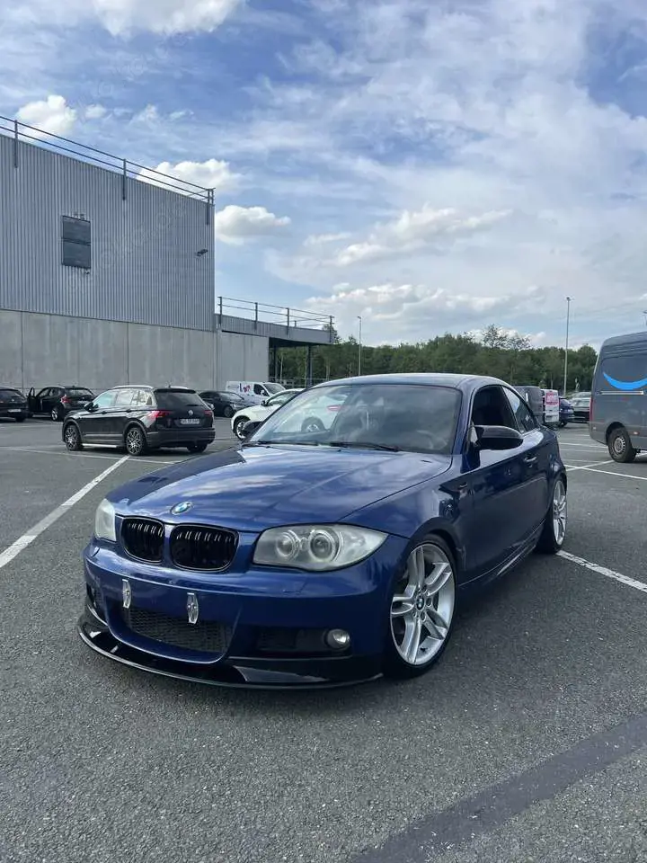 BMW 120