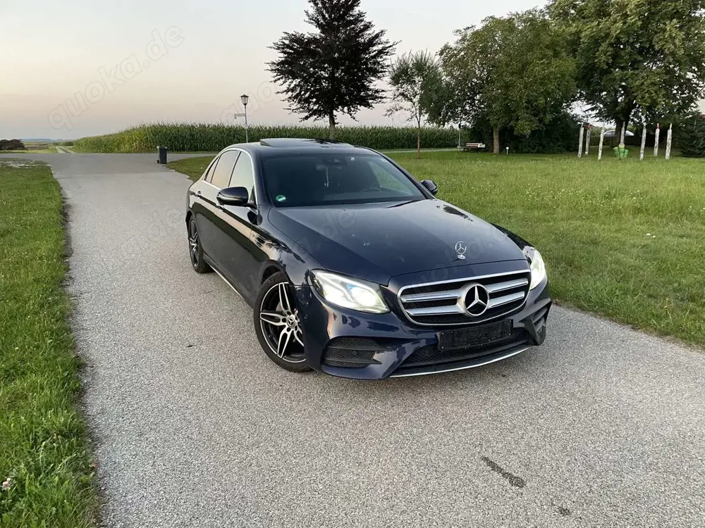 Mercedes-Benz E 220 d 9G-TRONIC AMG Line