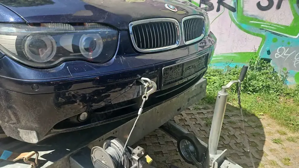 BMW 735 735i