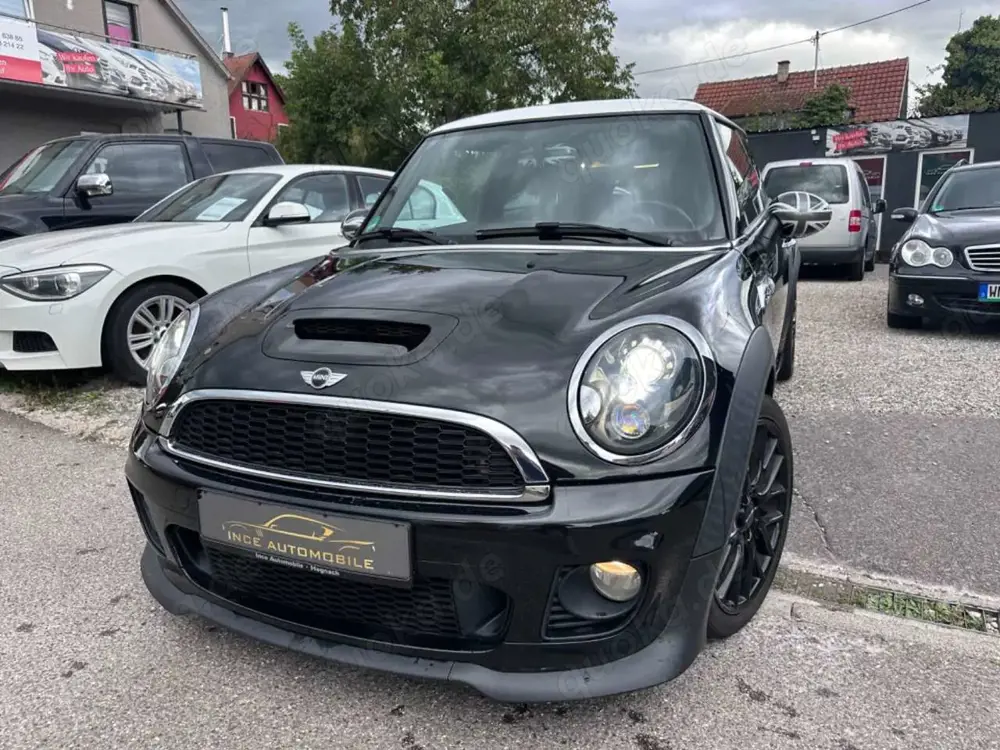 MINI Cooper S COOPER S * John Cooper Works Paket*Pano*Xenon*