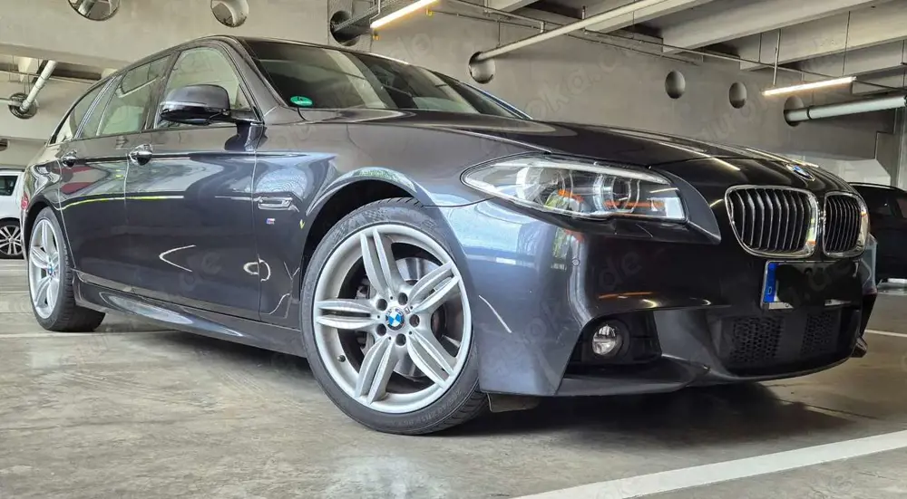 BMW 530 5er Touring Diesel 530d Touring Sport-Aut.