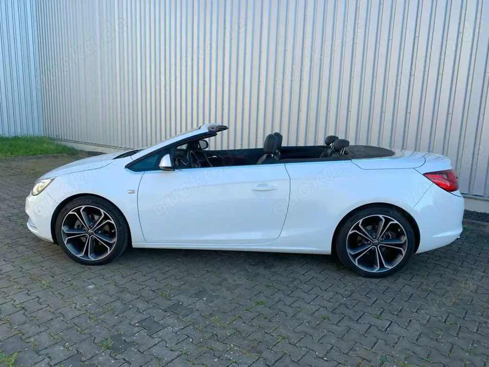 Opel Cascada