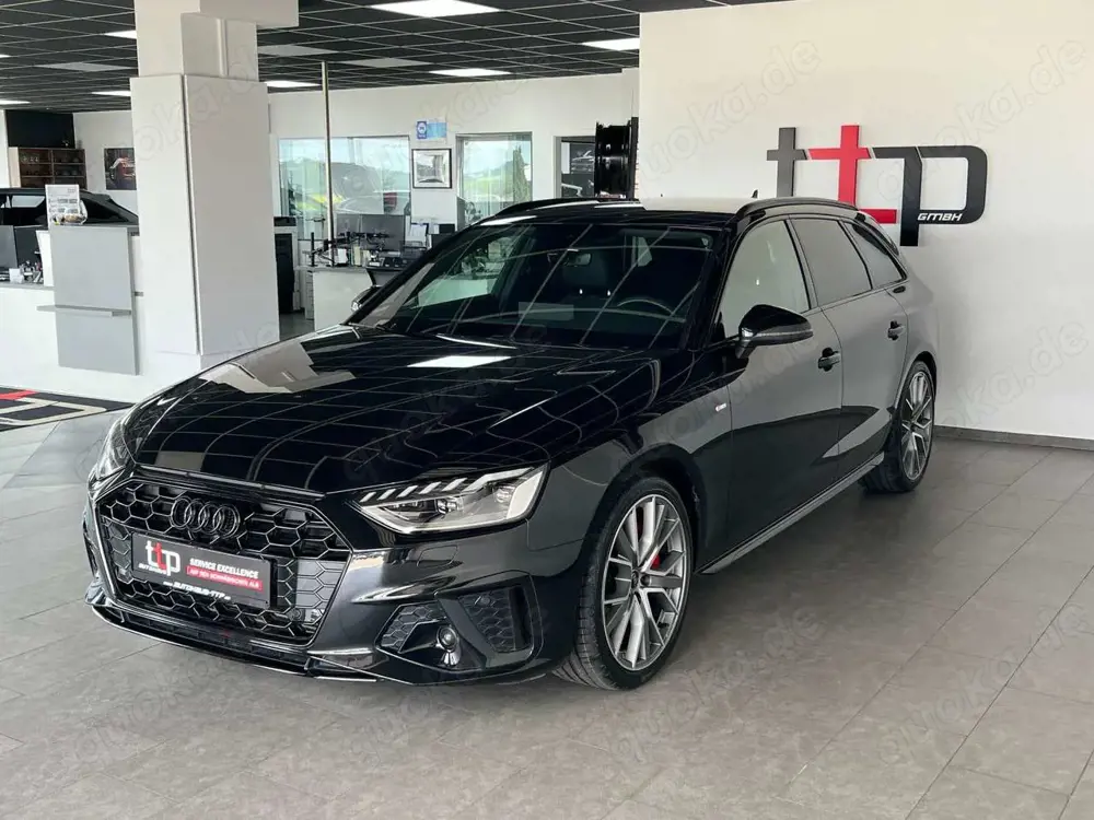 Audi A4 Avant 40 TFSI S-line MATRIX 19-Alu AHK ACC