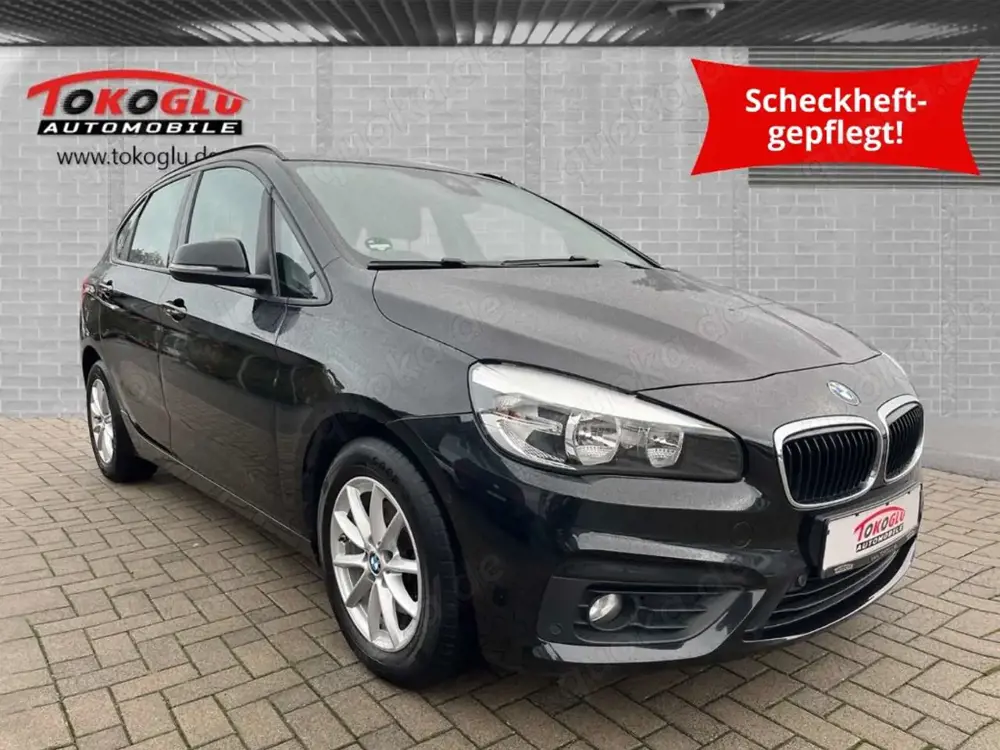 BMW 218 Active Tourer i Park-Assistent Navi Mehrzonenklima