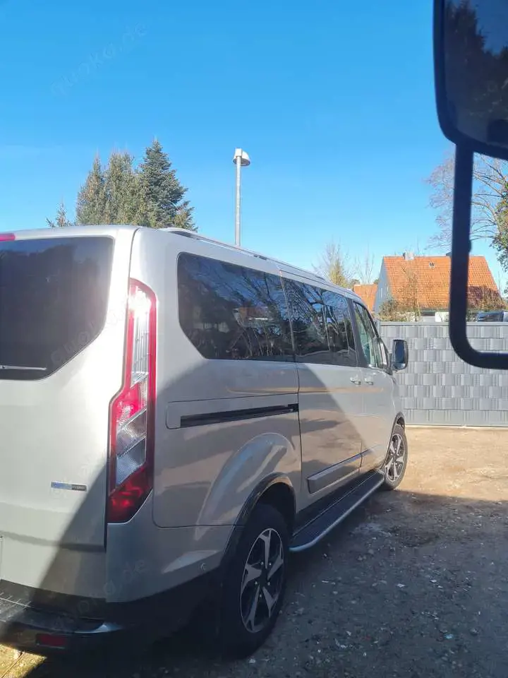Ford Tourneo Custom