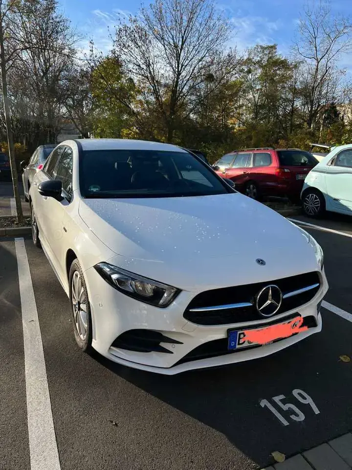 Mercedes-Benz A 250 A 250 e (177.186)