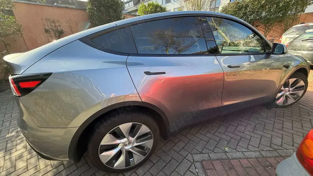Tesla Model Y Model Y Long Range Dual Motor AWD