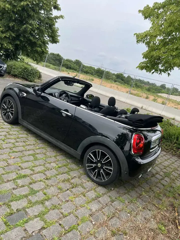 MINI Cooper D Cabrio