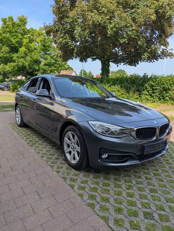 BMW 320 320 i