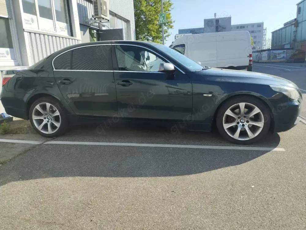 BMW 230