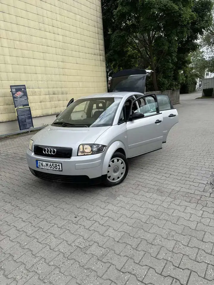 Audi A2