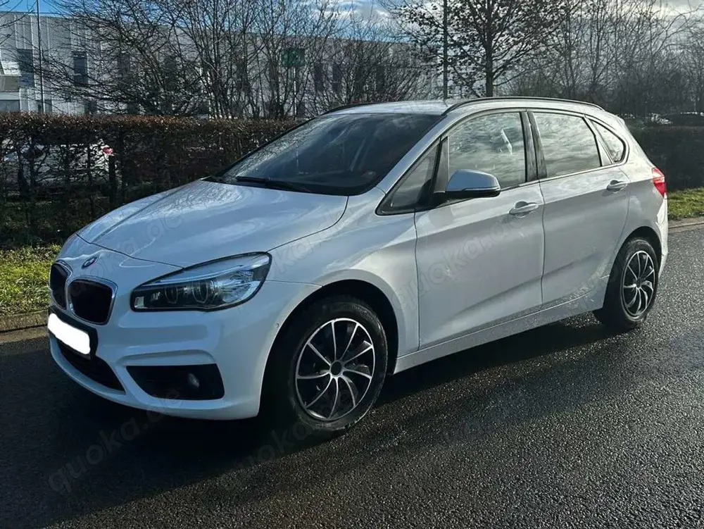 BMW 218