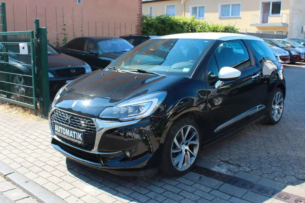 Citroen DS3 PureTech/Scheckheft/Navi/Led/Pdc V+H/LM/Top Citroen DS3 PureTech/Scheckheft/Navi/Led/Pdc V+H/LM/Top