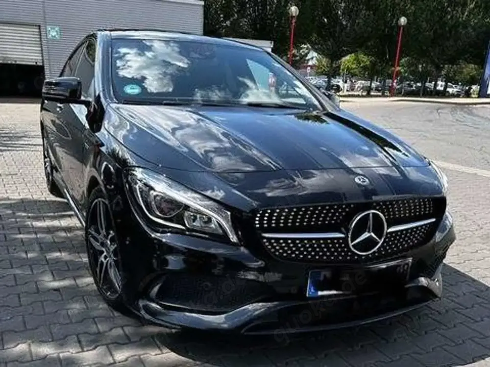 Mercedes-Benz CLA 180 CLA 180 7G-DCT Peak Edition