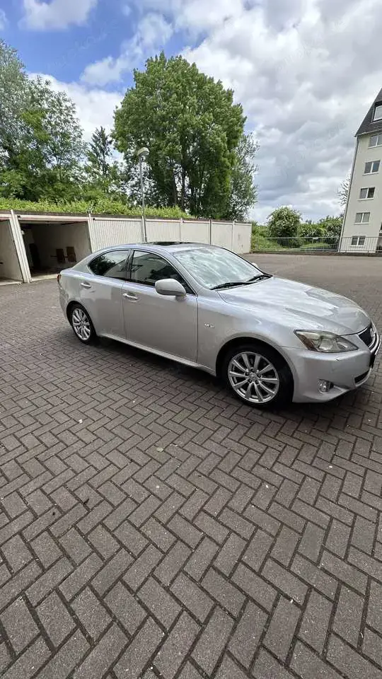 Lexus IS 250