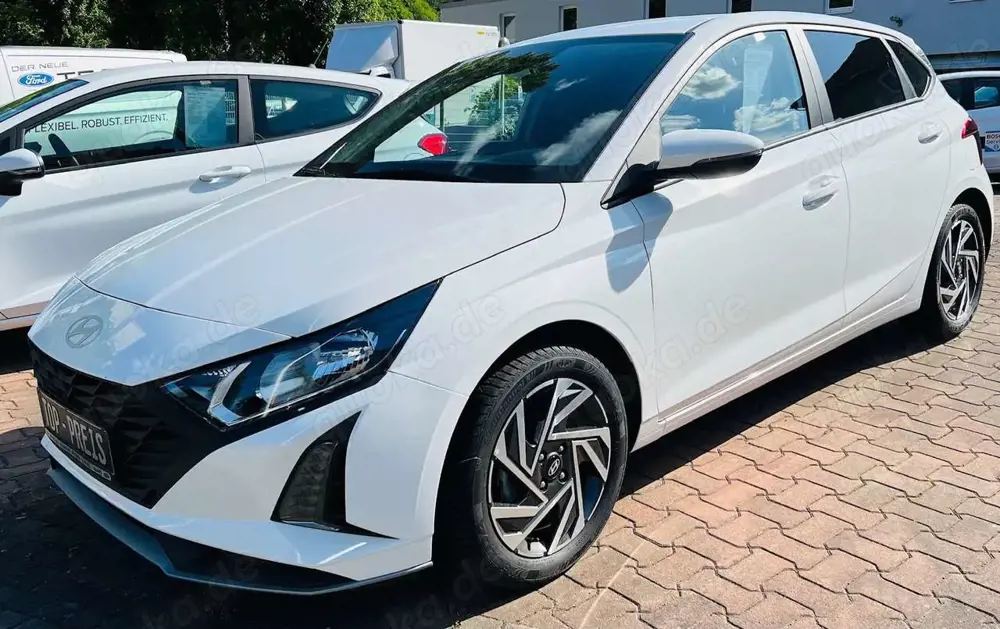 Hyundai i20 Modell 2025 -1.2 Select - Navi-LM-Kamera-Wi-Paket