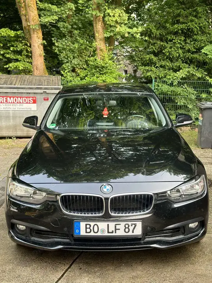 BMW 318 318d F30