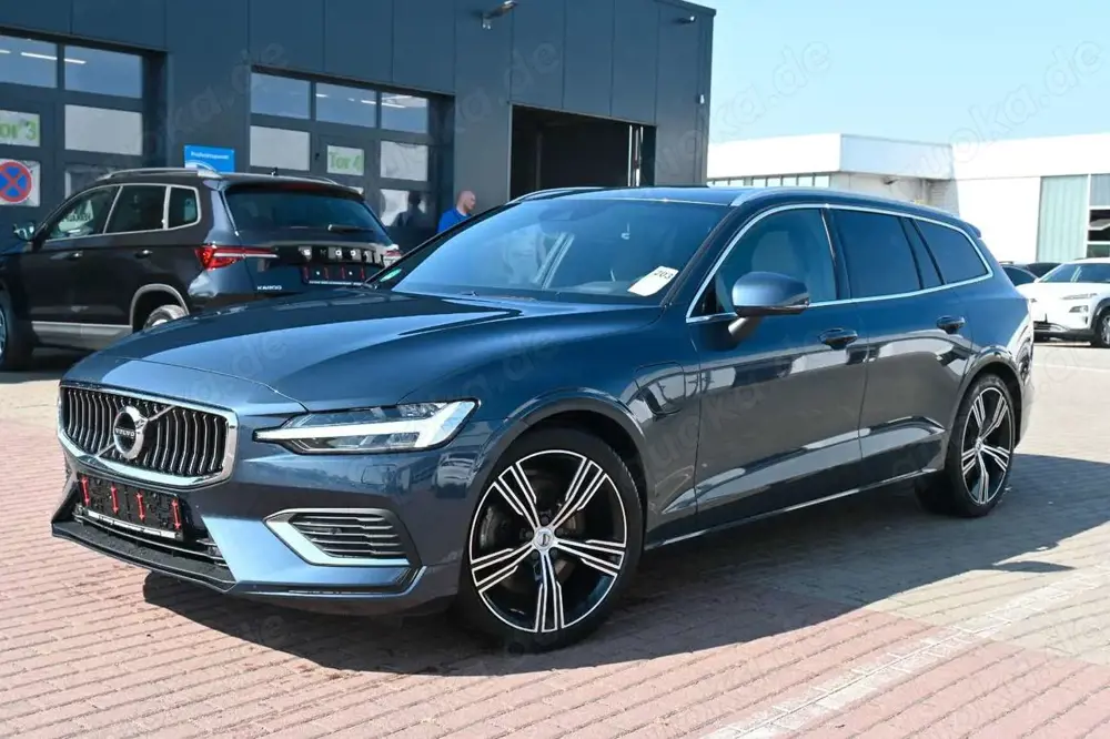 Volvo V60 T6 Inscription AWD PHEV HK*PANO*RFK*AHK*