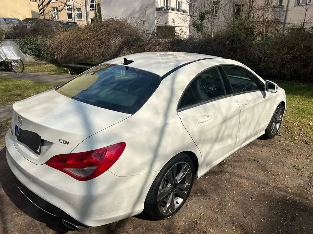 Mercedes-Benz CLA 180 CLA Diesel (CDI)