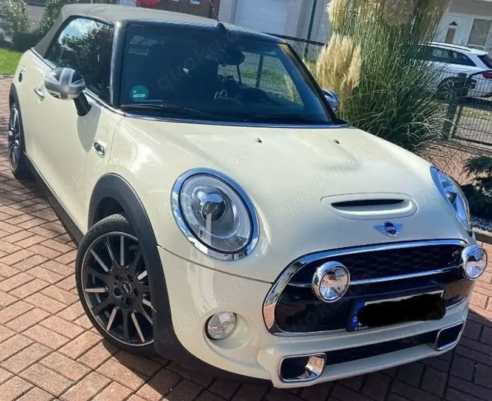 MINI Cooper S Cabrio LEDER / NAVI / KEYLESS / PDC / SHZG / Tempomat