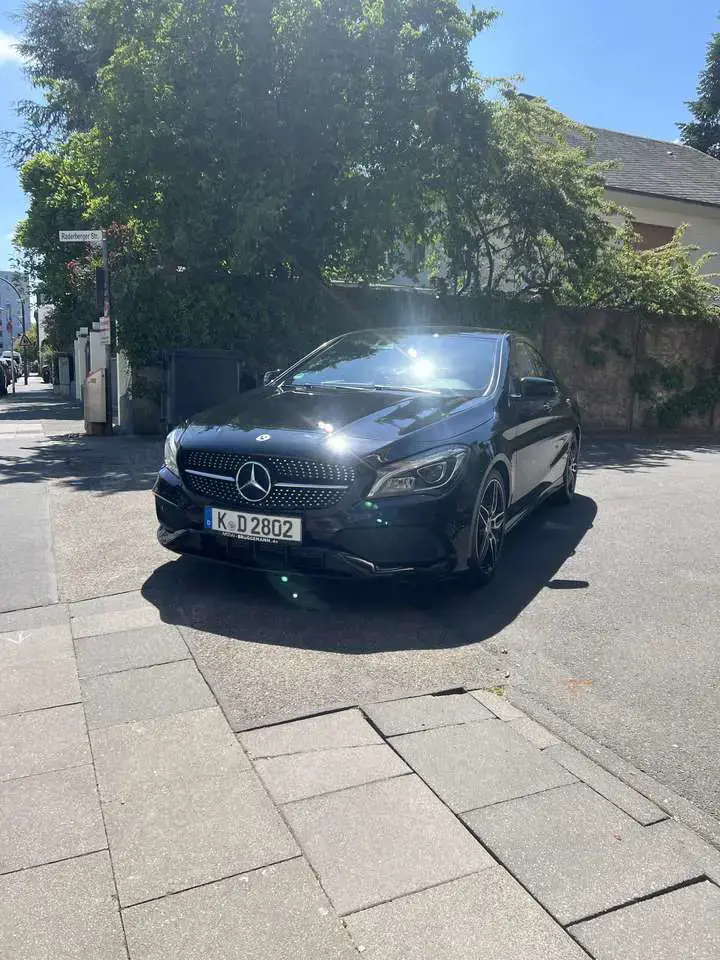 Mercedes-Benz CLA 180 CLA 180 (117.342)