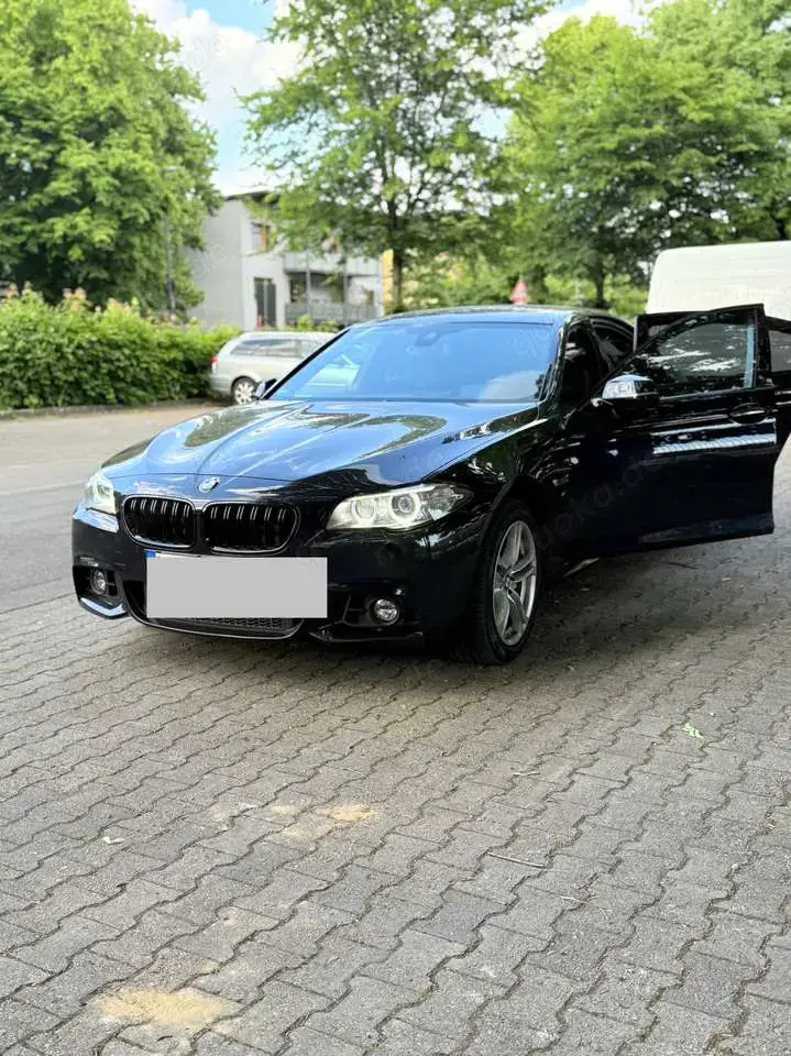 BMW 530 530d Gran Turismo Blue Performance
