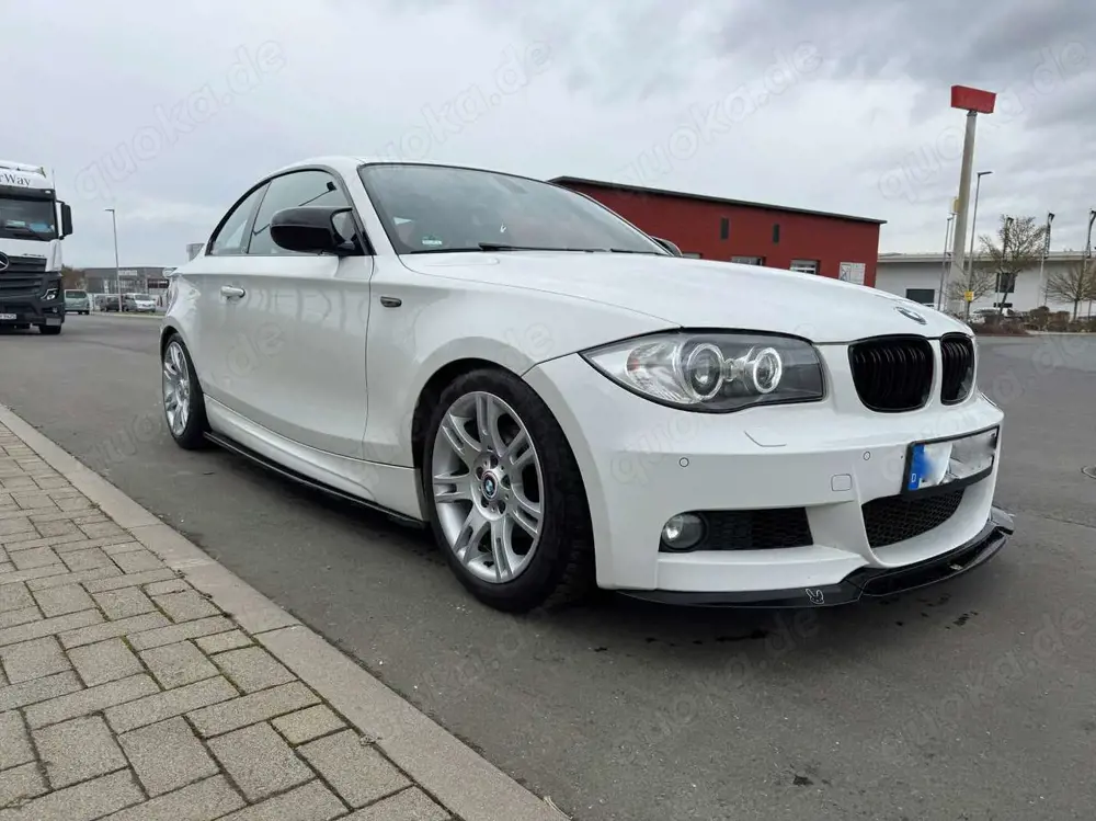 BMW 125 125i Coupe