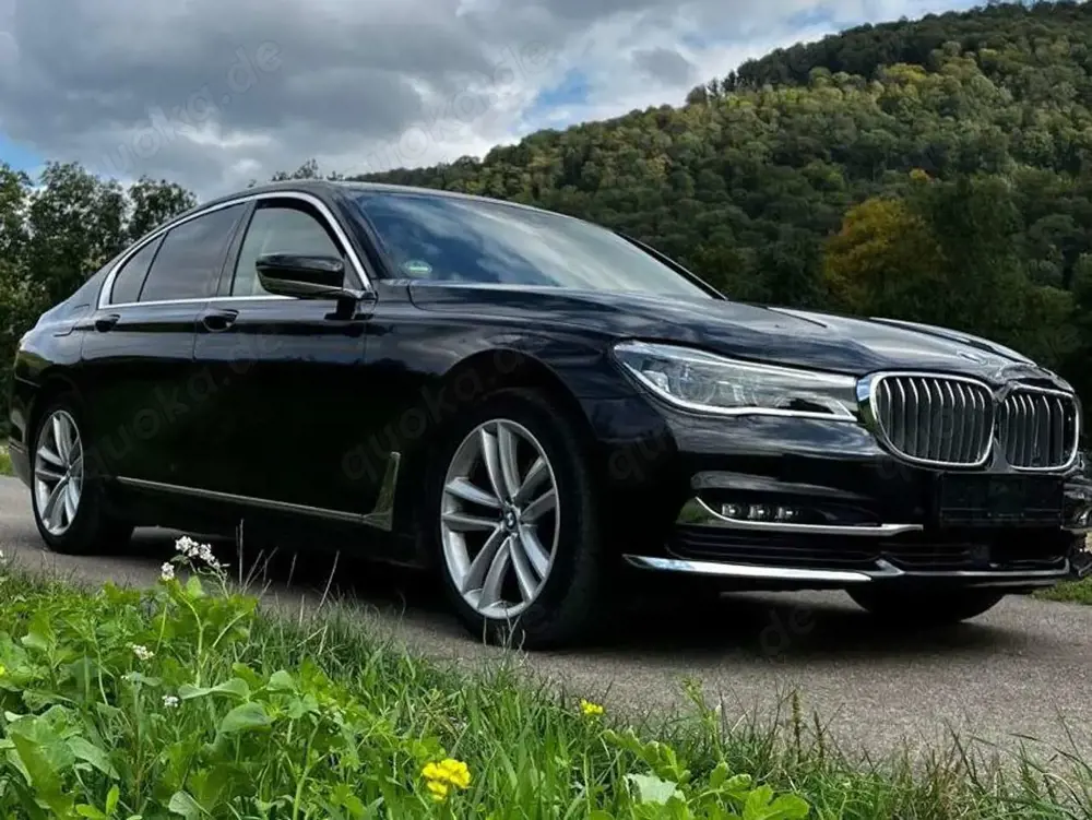 BMW 740