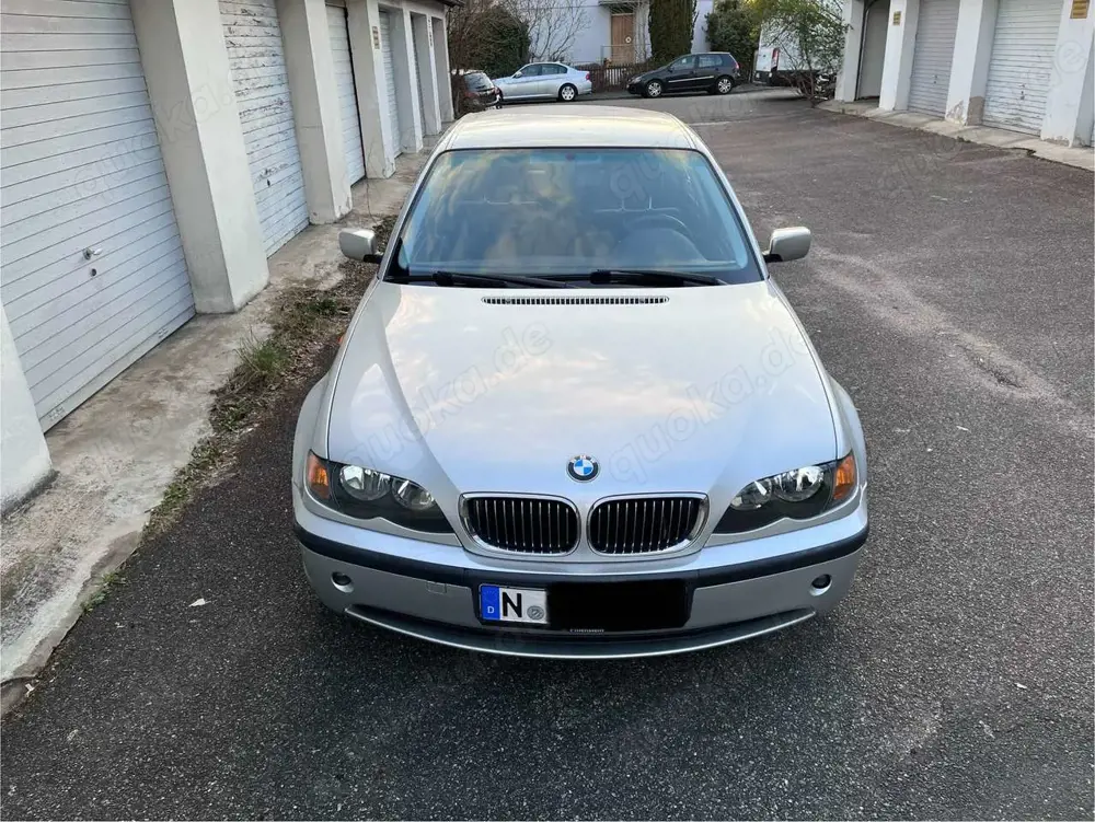 BMW 320
