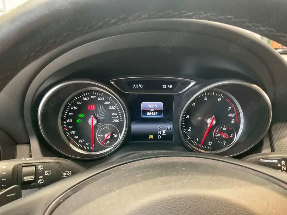 Mercedes-Benz GLA 200 GLA 200 7G-DCT Style