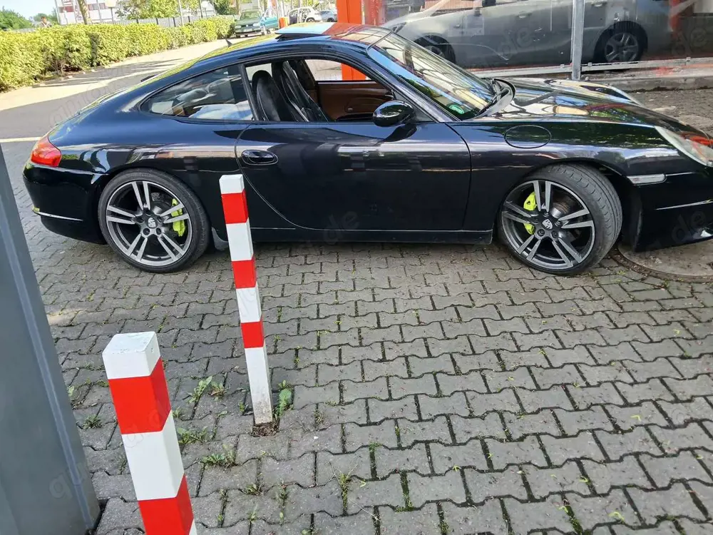Porsche 996