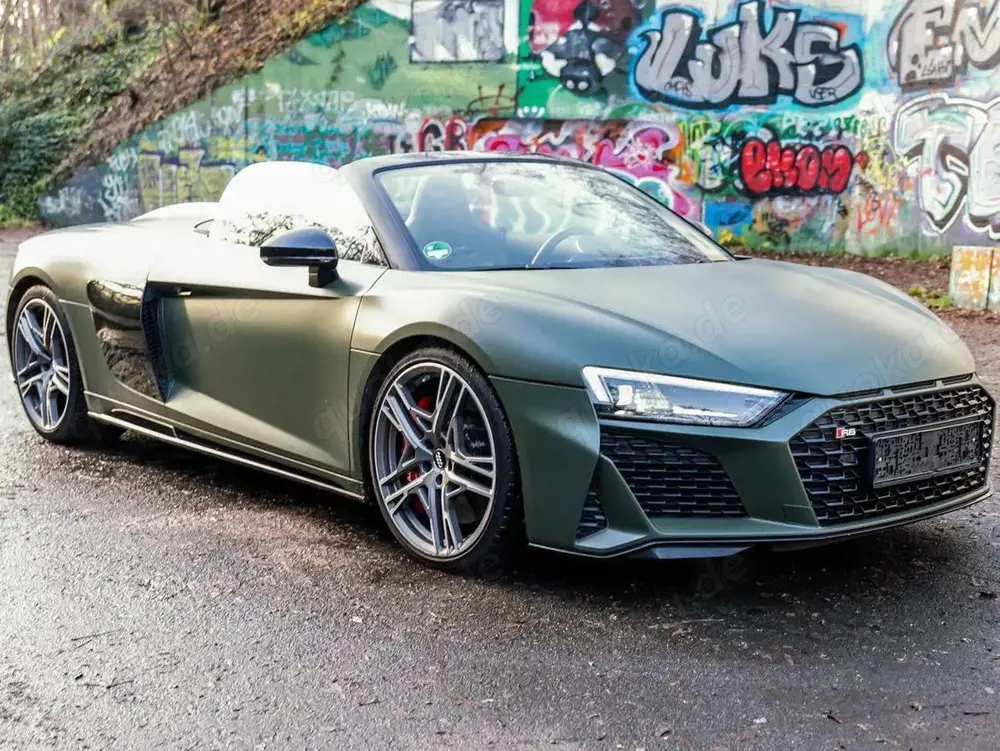 Audi R8