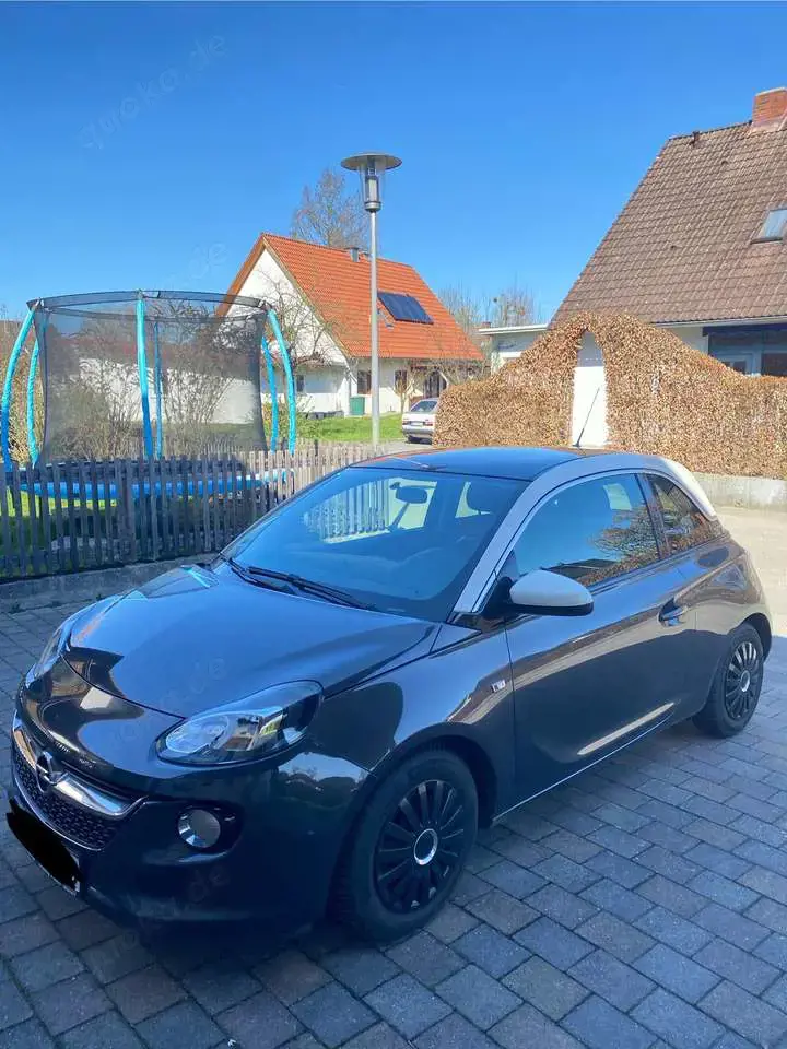 Opel Adam