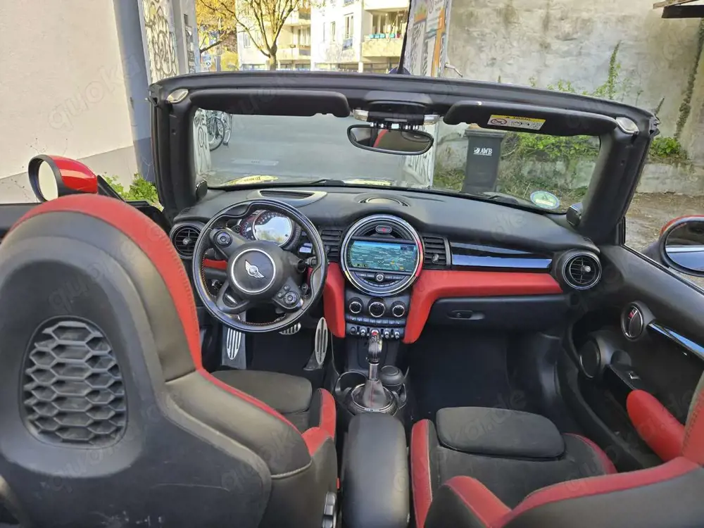 MINI John Cooper Works Cabrio Mini John Cooper Works Cabrio Sport-Aut.