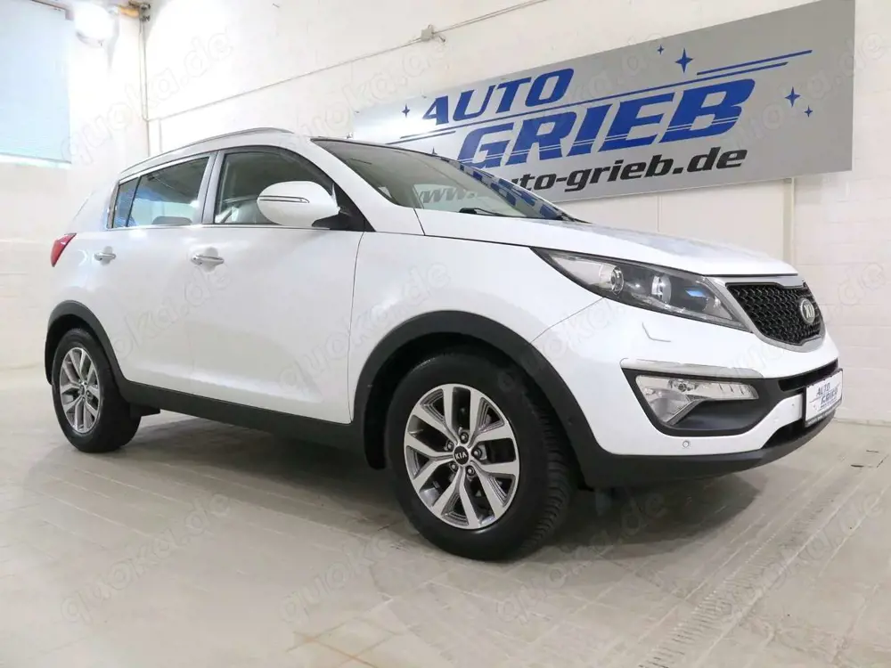 Kia Sportage Attract 2WD, Panod, Xenon, Alu, PDC