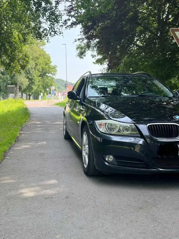BMW 318 318i