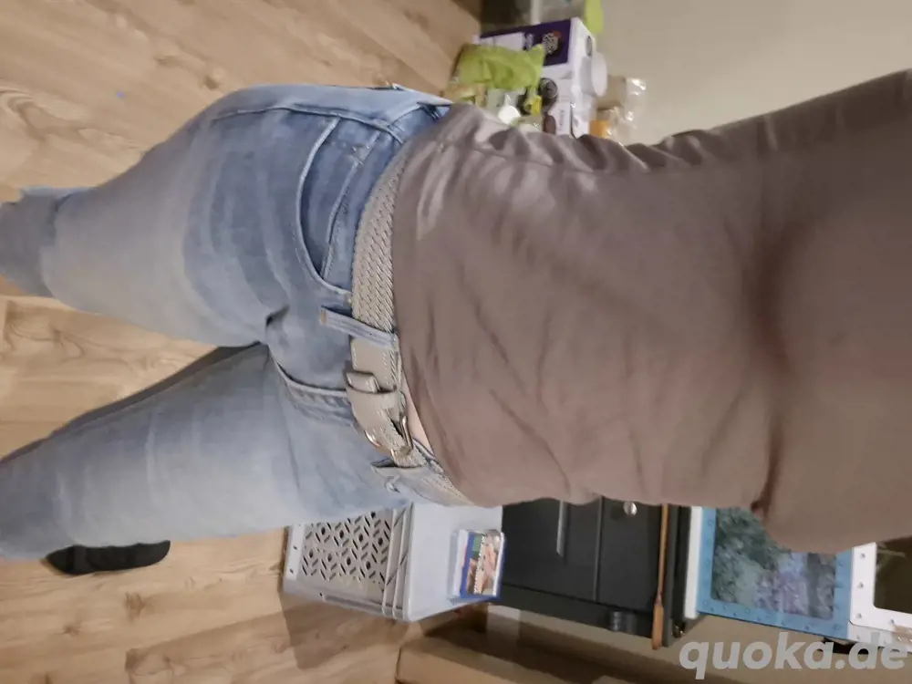 Geile Videos solo eng gebaute Milf 