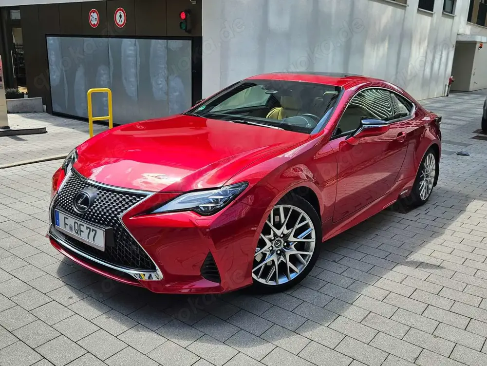 Lexus RC 300h Luxury Line, Facelift!