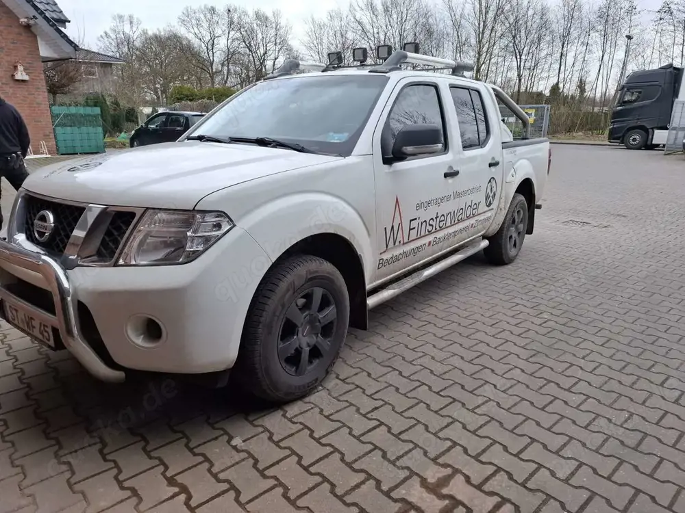 Nissan Navara Nisan Navara Double Cab XE 4x4