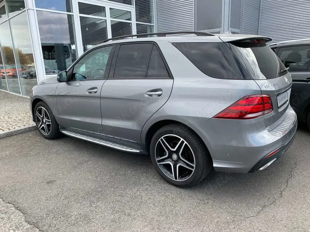 Mercedes-Benz GLE 350 GLE Diesel d 4Matic 9G-TRONIC AMG Line