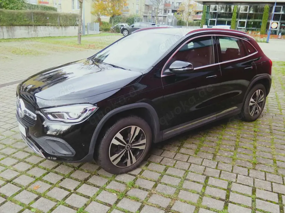 Mercedes-Benz GLA 250 GLA 8G-DCT Progressive