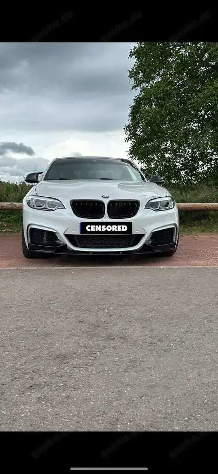 BMW 220