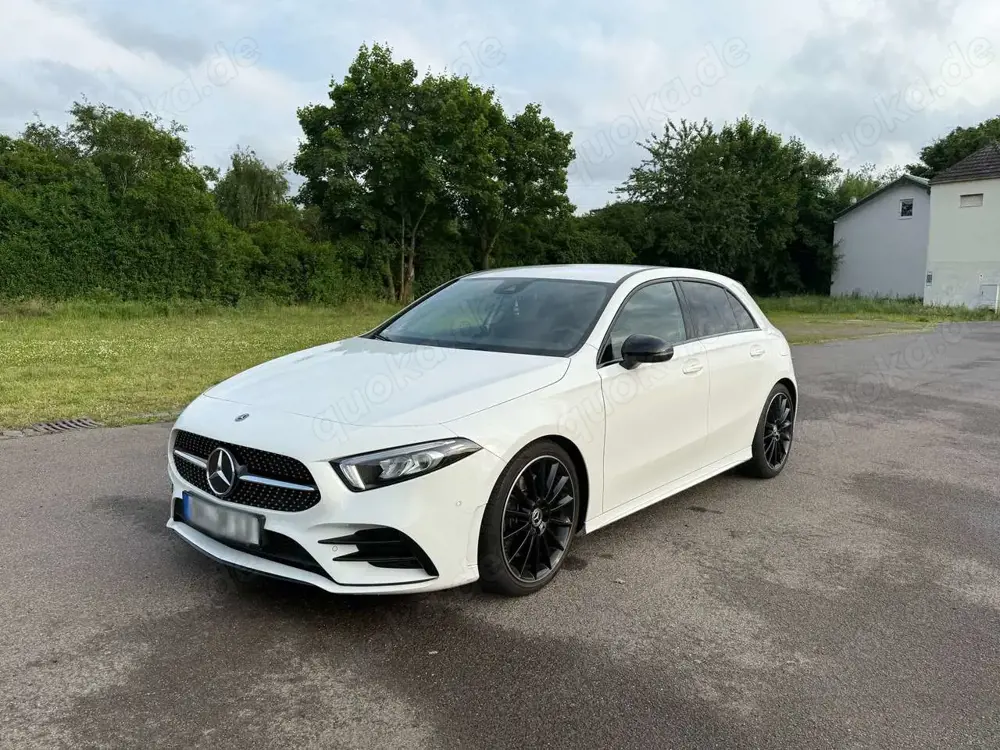 Mercedes-Benz A 250 *AMG LINE*AMG SPORT*NIGHT PAKET*MBUX*NAPPA LEDER
