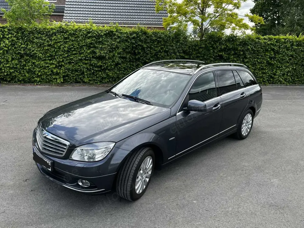 Mercedes-Benz C 200 C 200 T CGI Automatik BlueEFFICIENCY Elegance