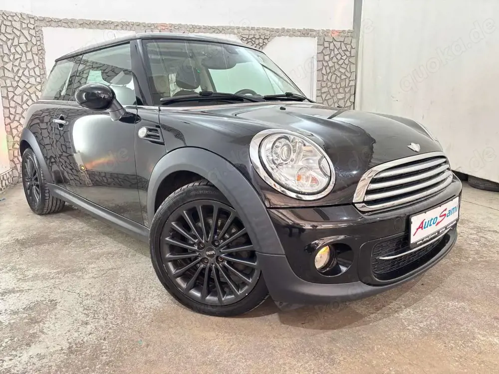 MINI Cooper D COOPER D AUTOMATIK PANORAMA KEYLESS-GO NAVI PDC