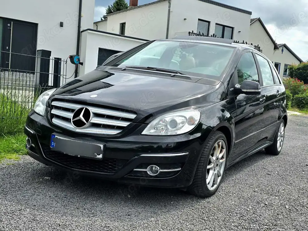 Mercedes-Benz B 180 B 180 BlueEFFICIENCY