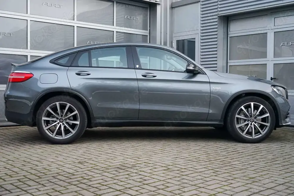 Mercedes-Benz GLC 43 AMG Coupe 4Matic 9G-TRONIC